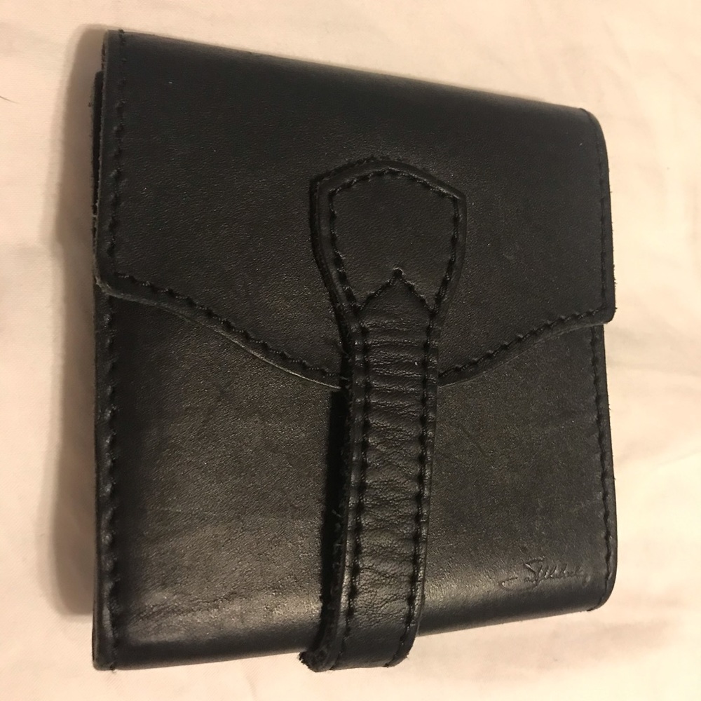 Saddleback Black Leather Trifold Wallet
